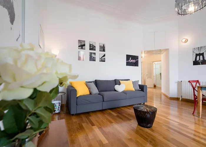 Cinque Vie Floor - Center Apartment Mailand