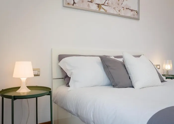 Apartment Cinque Vie Floor - Center Mailand